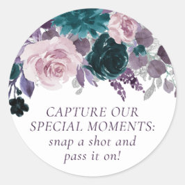 Moody Boho | Lila Entsorgungskamera von Eggplant Runder Aufkleber