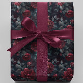 Moody Burgundy Rose Geschenkpapier