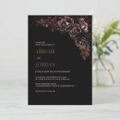 Moody Chocolate Floral Wedding Einladung (Stehend Vorderseite)