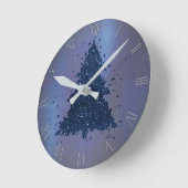 Moody Christmas Tree | Classy Navy Blue Spritzer Runde Wanduhr (Winkel)