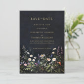 Moody Dark Elegante Romantische Wildblumen Hochzei Save The Date (Stehend Vorderseite)