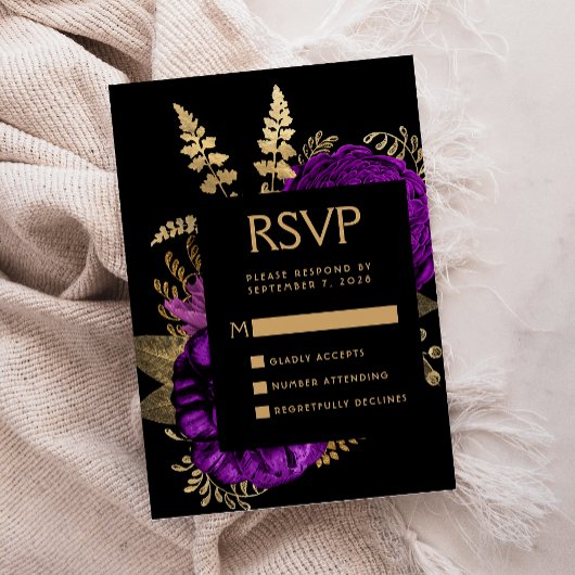 Moody Dark Floral Purple Gold Wedding RSVP Begleitkarte
