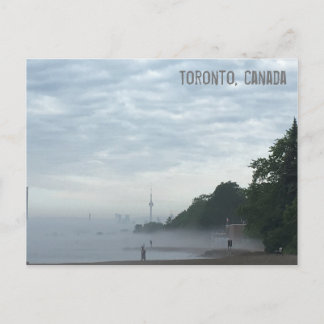 Moody Day in der Stadt Postkarte