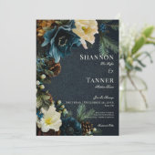 Moody Elegant Winter Blue Pine Wedding Einladung (Stehend Vorderseite)
