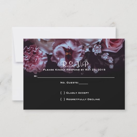 Moody Floral and Black Wedding RSVP Karte (Vorderseite)