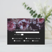 Moody Floral & Black Wedding RSVP Dinner Choice Karte (Stehend Vorderseite)