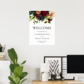Moody Floral Burgundy Wedding Welcome Sign Poster (Heimbüro)
