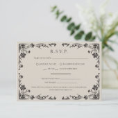 Moody floral gothic Wedding Wedding RSVP Card Karte (Stehend Vorderseite)
