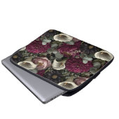 Moody Floral Pattern with Dahlias and Calla Lilies Laptopschutzhülle (Vorne Knopf)