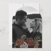Moody Florals Arch Wedding Invitation Einladung (Rückseite)
