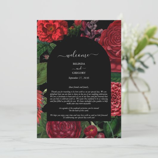 Moody Florals Burgundy Wedding Itinerary Program Programm (Stehend Vorderseite)