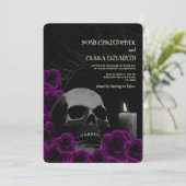 Moody Gothic Black Lila Rose Halloween Skull Einladung (Stehend Vorderseite)