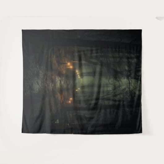 Moody Gothic Candlelit Forest Path XLarge Wandteppich (Vorderseite (Horizontal))