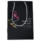 Moody Gothic Dark Lila Black Peony Wedding Mittlere Geschenktüte (Vorderseite)