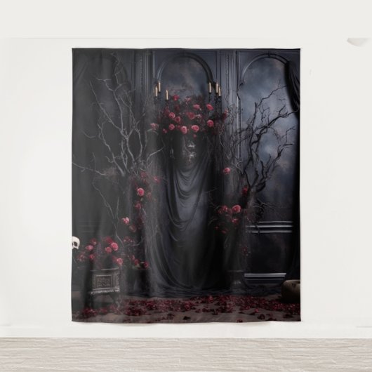 Moody Gothic Dark Room mit Mauve Rose XLarge Wandteppich (Vorderseite)