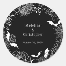 Moody Gothic Floral Wedding Black Runder Aufkleber