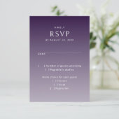 Moody Gothic Lila Wedding RSVP (Stehend Vorderseite)
