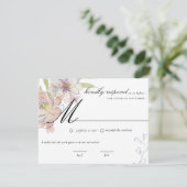 Moody Jewel Tone Floral Wedding RSVP Einladung (Stehend Vorderseite)