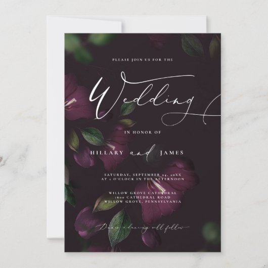 Moody Lila Bloom Calligraphy Wedding Einladung (Vorderseite)