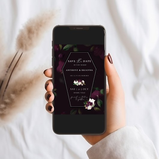 Moody Lila Bloom Coffin Save the Date Hochzeit Einladung