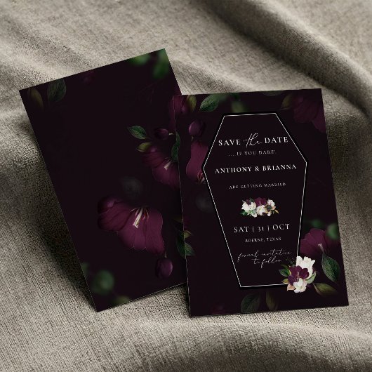 Moody Lila Bloom Coffin Save the Date Hochzeit Einladung