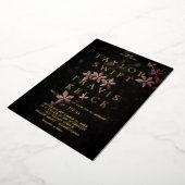 Moody Lila Blooms | Foil Black Pattern Wedding Folieneinladung (Gedreht)