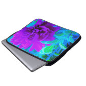 Moody Lila Peony mit Beautiful Weigela Foliage Laptopschutzhülle (Vorne Knopf)