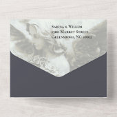 Moody Medieval All in one Wedding RSVP Einladung (Rückseite)