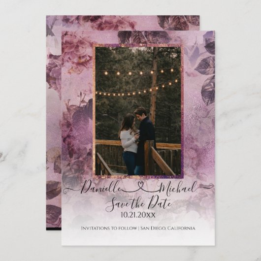Moody Modern Floral Lila Script Foto Herz Save The Date (Vorne/Hinten)