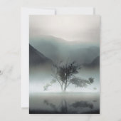 Moody Mountain Dark Aesthetic Woodland Wedding Einladung (Rückseite)