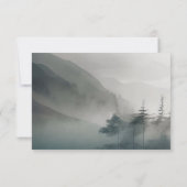 Moody Mountain Dark Aesthetic Woodland Wedding RSVP Karte (Rückseite)