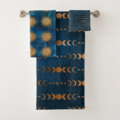 Moody Ocean Galaxy Metalic Gold Lunar Phase Mystic Badhandtuch Set (Insitu)