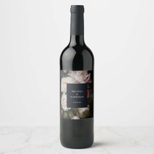 Moody Peony Painterly Floral Wedding Wine Label Weinetikett (Vorderseite)