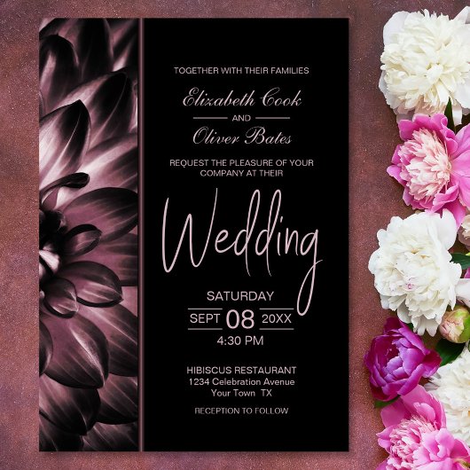 Moody Pink Floral Wedding Einladung