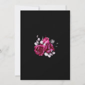 Moody Pink Rose Floral Black Wedding Einladung (Rückseite)