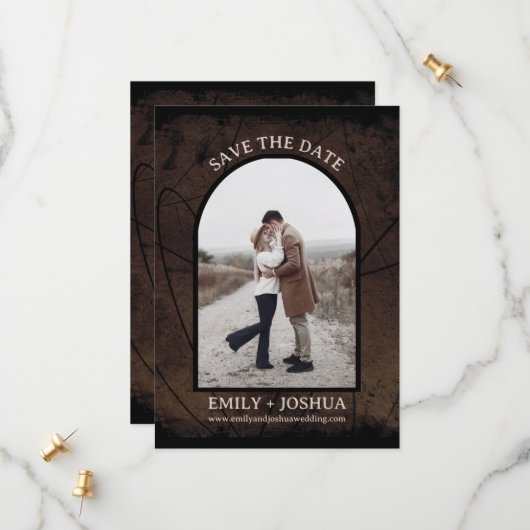 Moody Rustic Flat Save the Date Card Earthy (Vorderseite/Rückseite Beispiel)