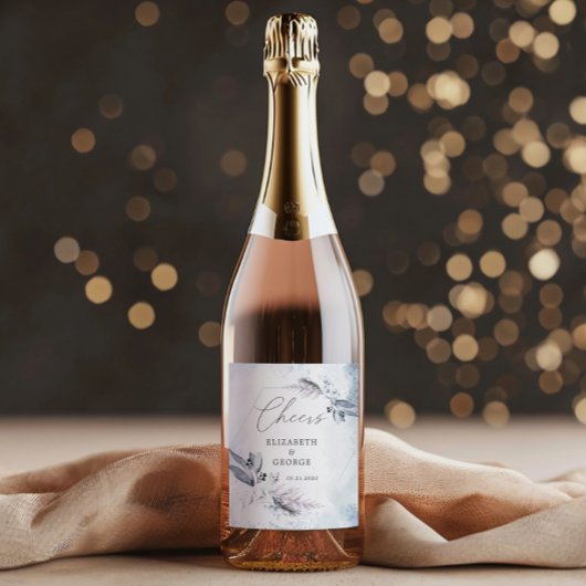 Moody Winter Blue Watercolor Floral Monogram Weinetikett