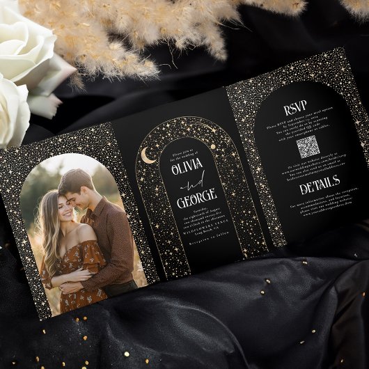 Moon and Stars Arch Celestial Black Wedding Foto Dreifach Gefaltete Einladung