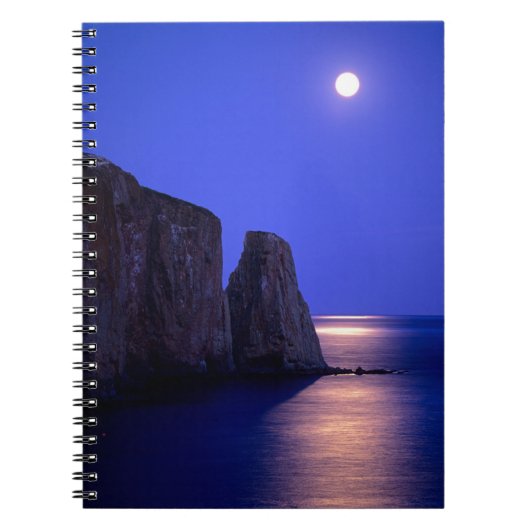 Moon bei Dämmerung | Perce Rock Gaspe Coast Quebec Notizblock (Vorderseite)