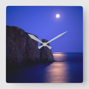 Moon bei Dämmerung Perce Rock Gaspe Coast Quebec Quadratische Wanduhr