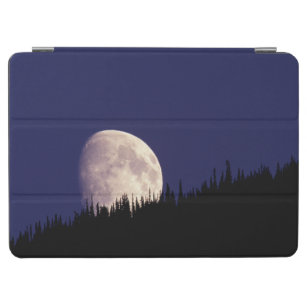 Moon & Forest   Glacier Nationalpark Montana iPad Air Hülle