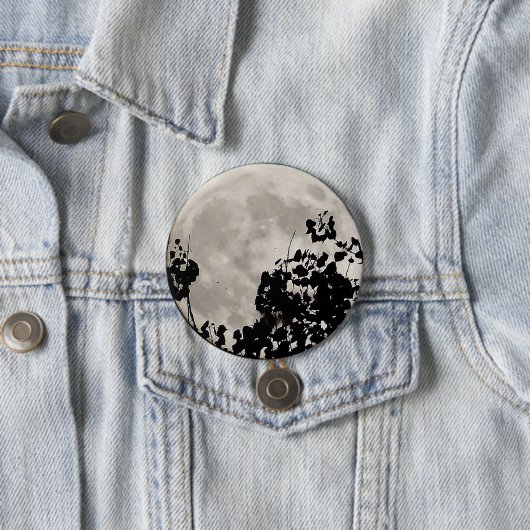 Moon hinter dunklen Blätter Button (Beispiel)