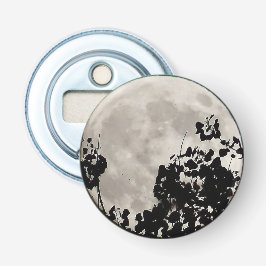 Moon hinter dunklen Blätter Flaschenöffner