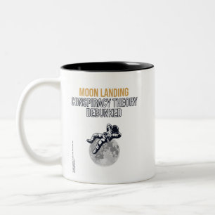 Moon Landing Conspiracy Theory Zweifarbige Tasse