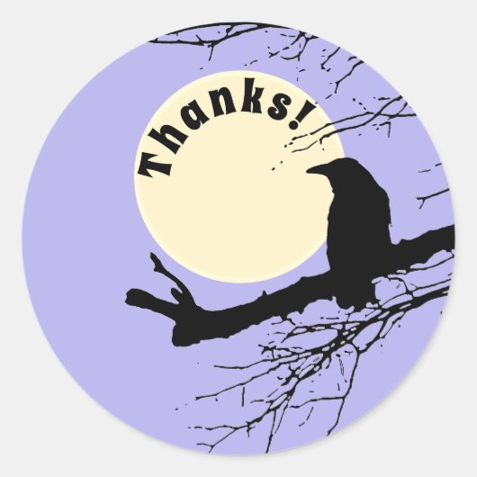 Moon Raven auf einem Zweig mit lila Hintergrund Runder Aufkleber (Vorderseite)
