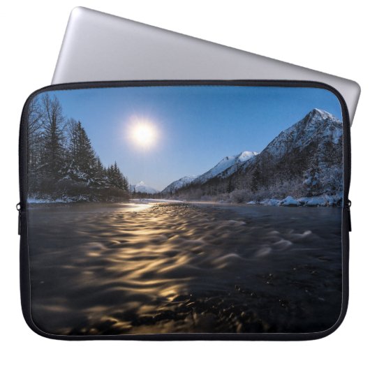 Moon River Laptopschutzhülle (Vorderseite)