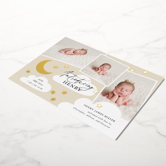 Moon Stars Foto Collage Beige Geburtsankündigung Folieneinladung (Gedreht)