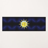 Moon & Sun Convernation auf Navy Blue Galaxy Yogamatte (Vorderseite (Horizontal))