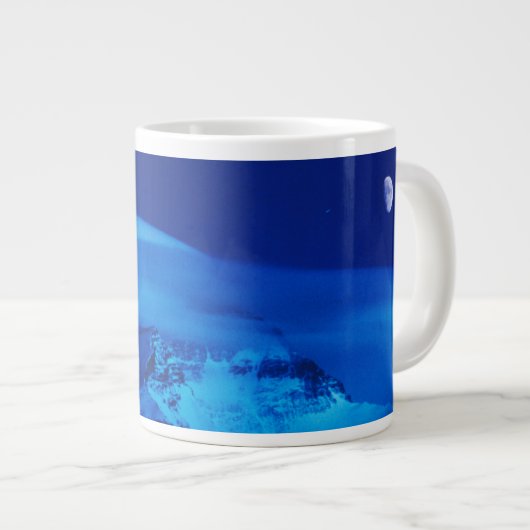 Moon über dem Mt. Everest Tibet, China Jumbo-Tasse (Vorderseite Rechts)
