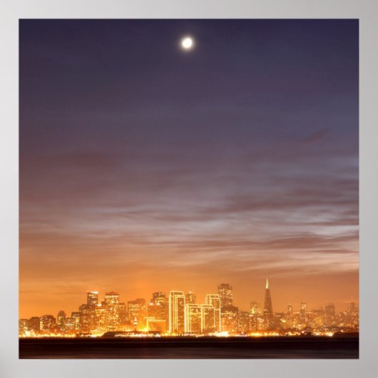 Moon über San Francisco am unklaren Dezember Poster (Vorne)